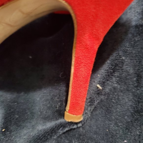 Zara Basic Red Velvet 3" Pumps with Ankle Strap In PRISTINE Condition Size 37 - Picture 4 of 7